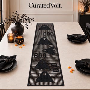 Halloween-virkad löpare i filémönster, spöksilhuetter, BOO-bokstäver (digital nedladdning)