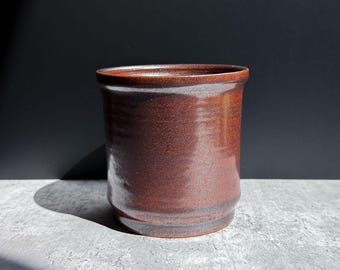 Small Classic Planter - Russet Red - Straight Sided Planter with Drainage