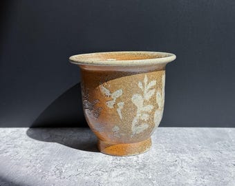 Soda Fired Neo Pot - Helmers Flashing Slip with Botanical Pattern