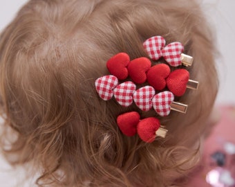 Set of Two Heart Hair Clips, Girls Hair Clips, Toddler Hair Clips,Baby girl Hair clip, Girls Bows, Toddler Hair Bows, Valentines Hair Bows