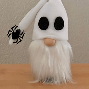 Ghost gnome!! Halloween gnome, tomte, nisse, farmhouse decoration, Scandinavian gnome, gnomes, tiered tray deco, fall gnome