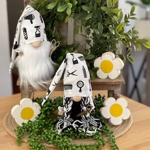 Hairdresser gnome, Girl or boy gnome, tomte, nisse, farmhouse decoration, thank you gift, barber, tiered tray deco, hair stylist gifts