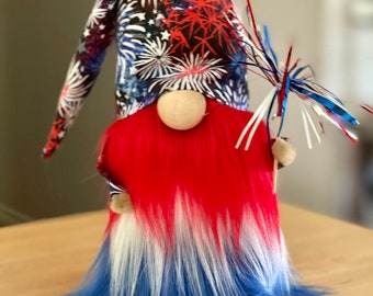 Patriotic Gnome: 4th of July Tiered Tray Decor