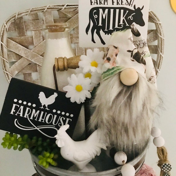 Farmhouse gnome, tomte, nisse, Scandinavian gnome,home decor, gnomes, farmhouse deco, gnomes, tiered tray decorations