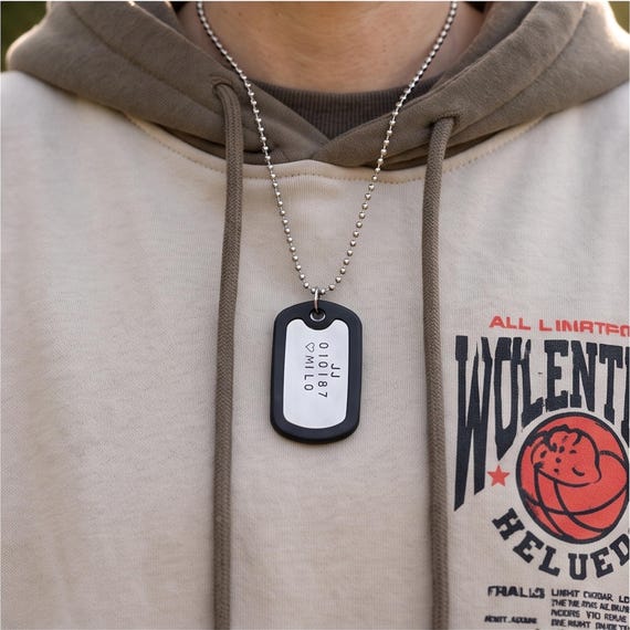 Custom Hand-Stamped Aluminium Dog Tag Necklace – Personalised Pendant for Men or Women, photograph 1