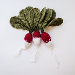 Pretend play radish set for play kitchen Waldorf toy knitted vegetables for toddlers green child safe gift for baby Gender neutral toy image 1