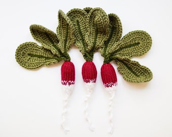 Pretend play radish set for play kitchen - Waldorf toy knitted vegetables for toddlers - green child safe gift for baby - Gender neutral toy