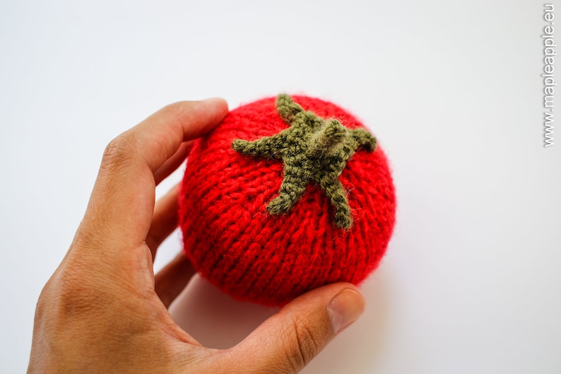 Pretend play tomato Waldorf soft toy knitted vegetables for play kitchen red tomato Italian kitchen decor gift for foodie photo prop image 4