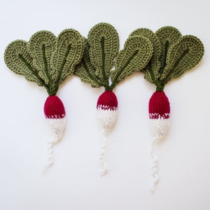 Pretend play radish set for play kitchen Waldorf toy knitted vegetables for toddlers green child safe gift for baby Gender neutral toy image 2