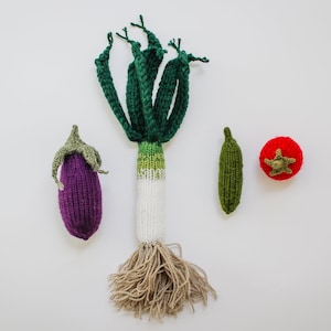 Mini vegetables set - pretend play mini food Waldorf educational leek, tomato, eggplant - small vegetables nursery set miniature food