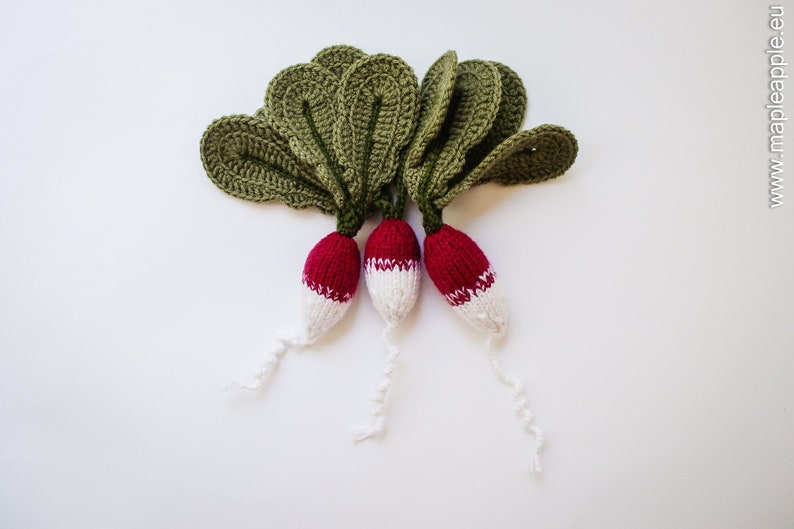 Pretend play radish set for play kitchen Waldorf toy knitted vegetables for toddlers green child safe gift for baby Gender neutral toy image 1