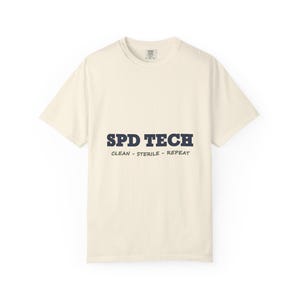 Comfort Colors T-Shirt für die Sterilgutaufbereitung: Sauber, steril, wiederholbar – Geschenk für Fachkräfte der Sterilgutaufbereitung