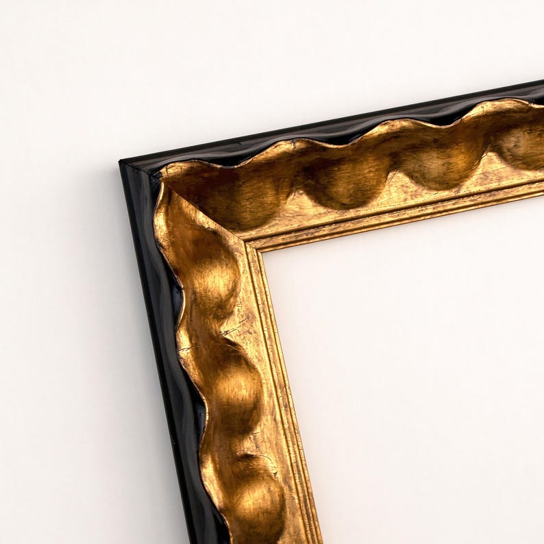 Metallic Golden Frame Gold Solid Wood Picture Frame, Sculpted Wave Edge, European Classical ...
