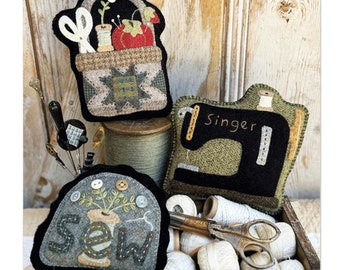 Wool Applique Mini Pillow Patterns: Sewing Room Decor (HTH 441)