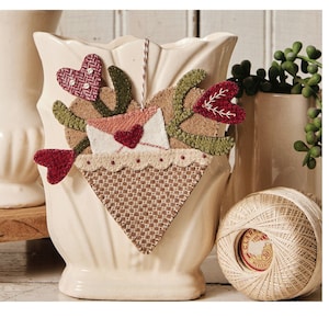 Valentine Basket Ornament Wool Applique Pattern -  Wool Applique Designs -  Heart flowers in Basket - BMB 3030