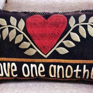 Love One Another Wool Applique Pillow Pattern - Heart Pillow Pattern - TT 10045