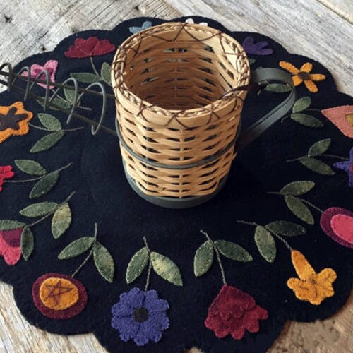 Christmas Wool Table Mat Pattern Wool Applique Patterns Etsy