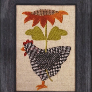 Henny Penny Pattern ATN 1416 - Hen Chicken with Sunflower Wool Applique Pattern