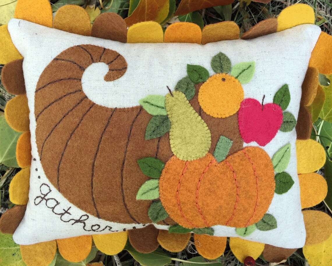 Six Fall Pillow Patterns in One Pattern Wool Applique Etsy