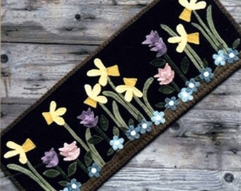 Flowers Wool Applique Table Runner Pattern WSD 1407 Summer | Etsy