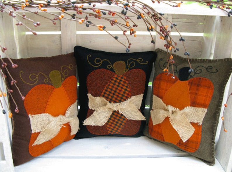 Pumpkin Pillow Wool Applique Pattern  Fall Pillows  Autumn Pattern Only