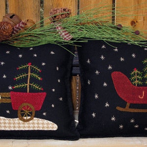 Winter Wool Applique Pillow Pattern, Joy Sleigh and Christmas Sheep Cart SU 110 image 2