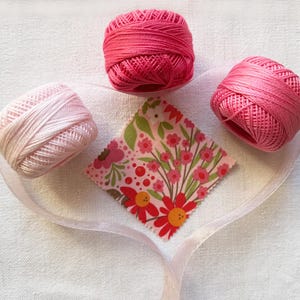 Perle Cotton Thread Set: Size 8 Finca Pearl, 77 Yards Each (Geranium 45)