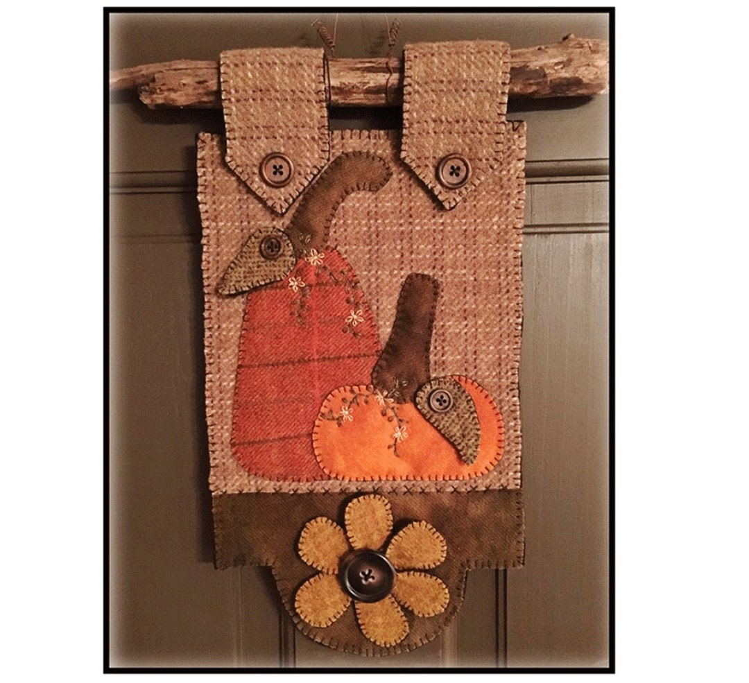 Fall Wool Applique Wall Hanging Pattern Wool Applique Patterns RCH HU
