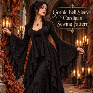Op de afbeelding: Een zwart vest met lange klokmouwen en gedetailleerde kanten afwerking, voorzien van een open voorzijde. De tekst Gothic Bell Sleeve Cardigan Sewing Pattern staat in de rechterbovenhoek in een goudkleurig schreeflettertype.