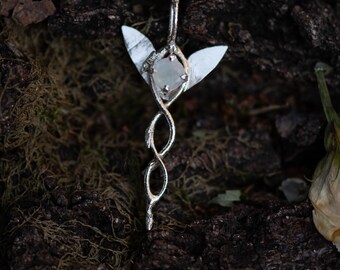 Ready to ship - Elvish Nature Inspired Sterling Silver Pendant with Oval Rainbow Moonstone