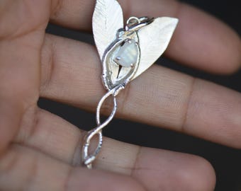 Ready to ship - Elvish Nature Inspired Sterling Silver Pendant with Oval Rainbow Moonstone