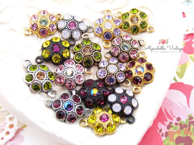 Round Swarovski Light Rose & Chrysolite Rhinestone Cluster image 6