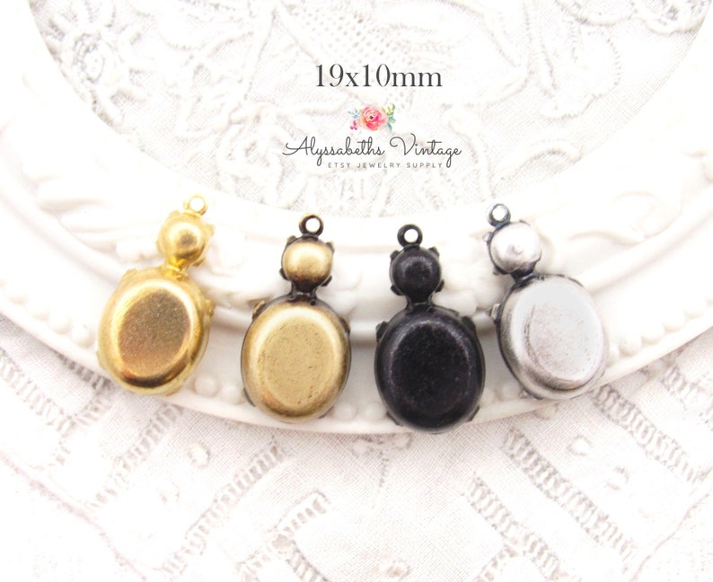 Brass Ox Black Sapphire Austrian Rhinestone Set Stone Drops 19x10mm Raw Brass Vintage Oval Blue Floral Embossed Stone /& Lt Silver Ox 2