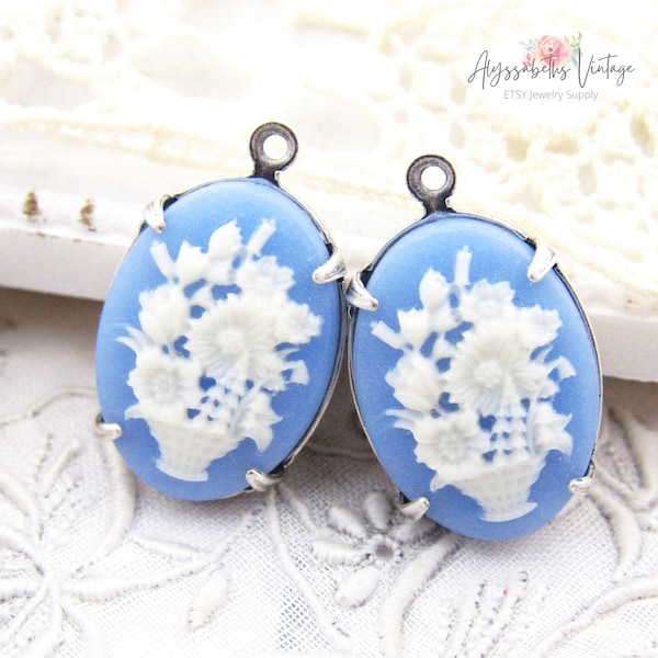 Vintage Wedgwood Blue & White Flower Basket Cameo Pendants 18x13mm Single Set Floral Drops Brass, Black, Silver / Brass Ox - 2