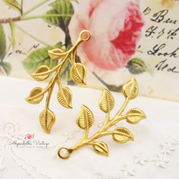 Breloques feuilles en laiton brut d'inspiration vintage, pendentif feuilles et branche en laiton, gouttes 37 mm - 4