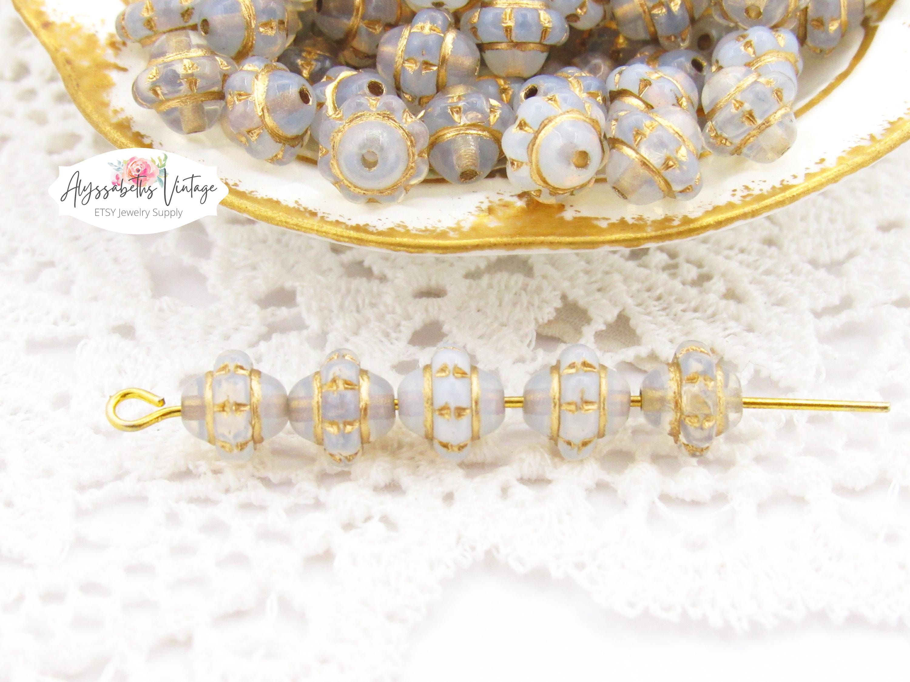 25 - ヴィンテージスタイルのアンティークゴールド＆ホワイトオパール