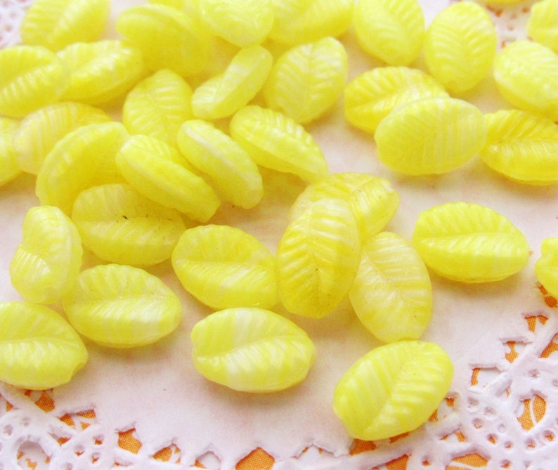 Vintage Yellow & White Glass Leaf Beads 10x7mm West German Oval Twist Beads 10 image 1