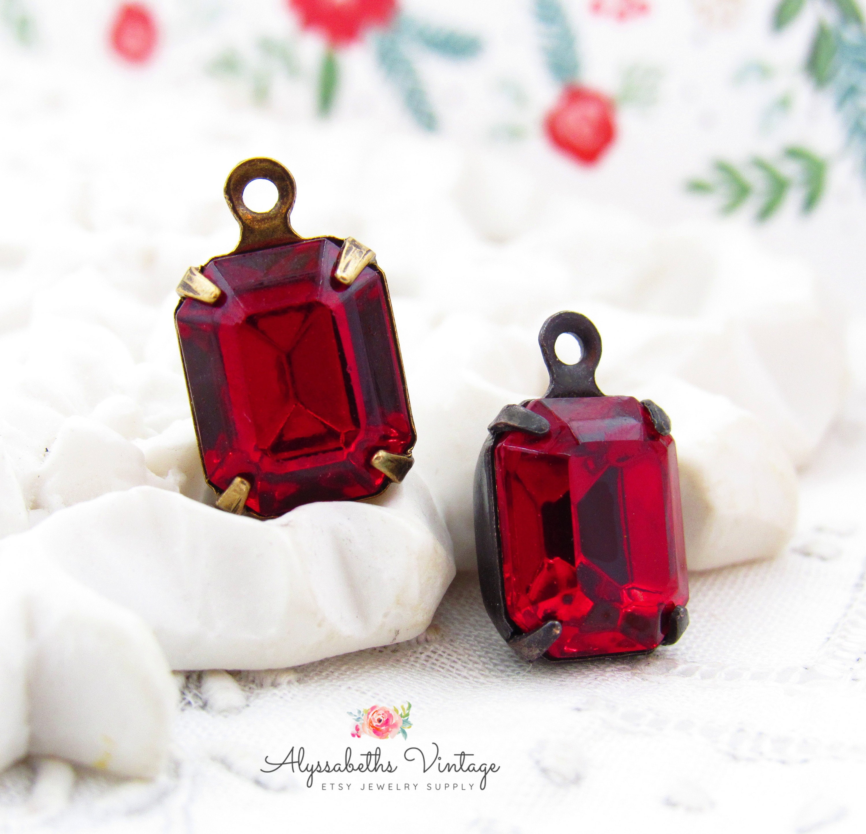 Vintage Austrian 10x8mm Siam Red Octagon Rhinestone Set Stones in Bra…