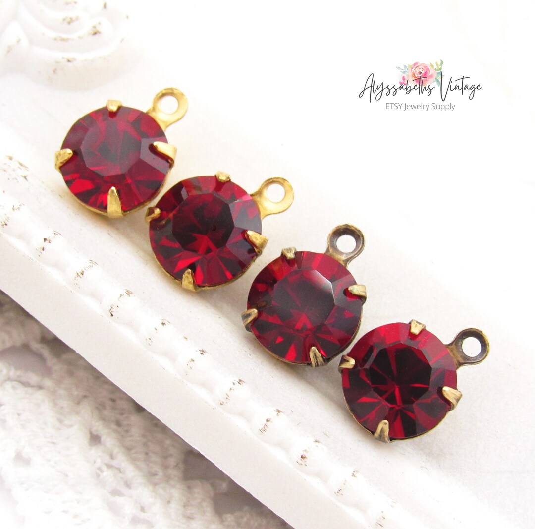 8mm Siam Red Rhinestone Round Set Stone Drop or Connector 39ss Prong ...