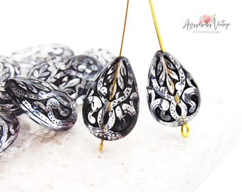Perles baroques en forme de larme noir de jais et cristal transparent sculpté en filigrane en relief en forme de poire en plastique transparent 19 x 13 mm - 6