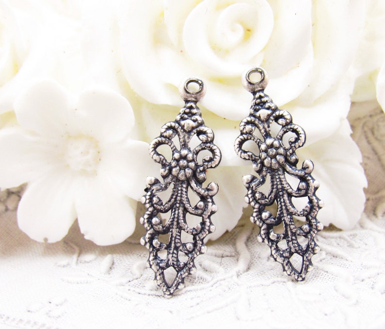 Vintage Style Antique Silver Victorian Floral Filigree Pointed Earring Dangle Connector Lacey Charm 27x9mm 4 image 3