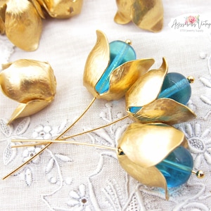 SALE Large Raw Brass Tulip Bead Caps 15x10mm Un Plated Brass Rose Petal or Leaf Bead Caps, Tassel Tops, Flower Bead Caps - 4