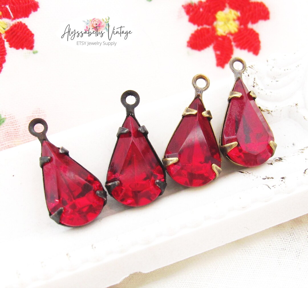 Vintage Austrian 13x7.8mm Siam Red Teardrop Rhinestone Drops or ...