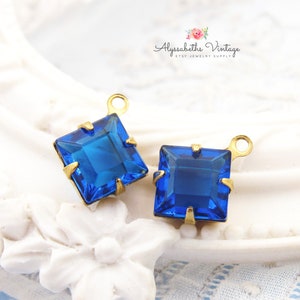 Vintage Österreichische Transparent Capri Blauer Saphir 8 mm quadratische Strasstropfen oder Verbinder in Messing, Silber oder MessingOchseneinstellungen - 4