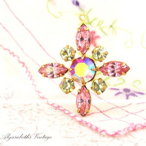 Vintage Light Rose, Jonquil & AB Rose Rhinestone Clematis Star Flower Pendant 30mm 1 Ring Brass, Black, Brass/Silver Ox Floral Setting – 1