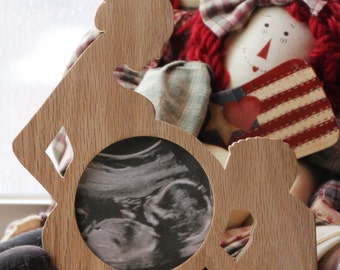 COUPLE First Photo Ultrasound Sonogram Wood Picture FRAME Silhouette Baby bump Expectant mother Father photo display Keepsake