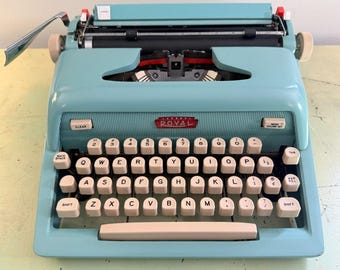 Vintage Typewriter, Royal Arrow - Etsy