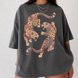 Comfort Colors Faux Patchwork Leopard Shirt, Fighting Big Cats Appliqué Style Tee, Vintage Quilted Wildlife Animal Lover Gift