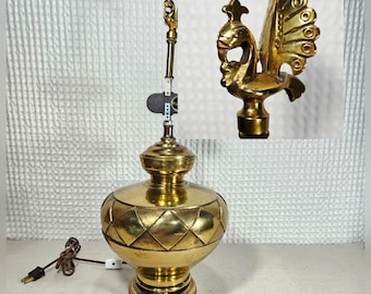 Vintage MCM Brass and Metal Table Lamp Diamond Pattern Peacock Brass Finial