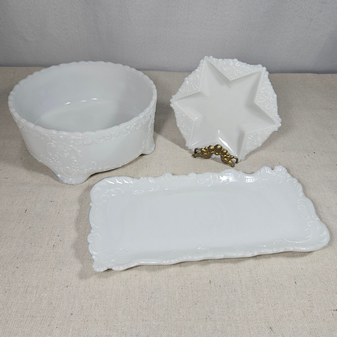 Vintage Set Dithridge Milk Glass Dresser Piece Trio Etsy